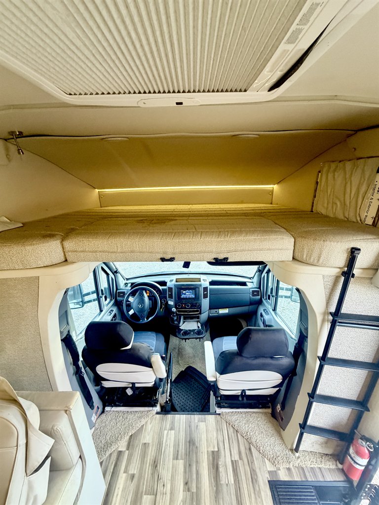 2015 Mercedes-Benz Sprinter Cab Chassis Base - Photo 17